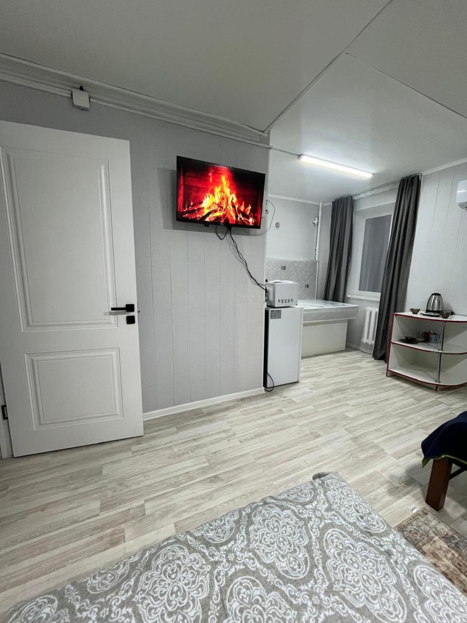 Ахметова 4 Apartment Krasnoye Pole Exterior photo